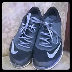 Sneakers been worn once!