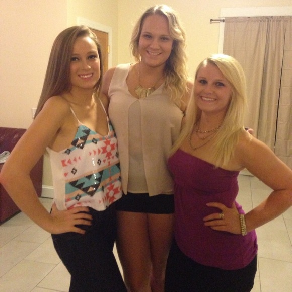 Meet your Posher, Tillie - Picture 1 of 1