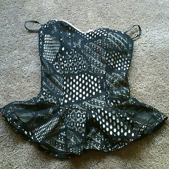 Sexy peplum top!