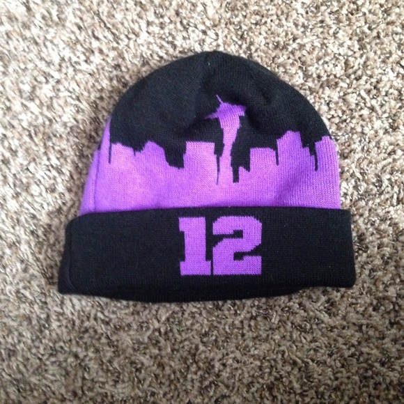 Seahawks 12th man beanie.