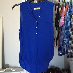Hi-low sleeveless blouse