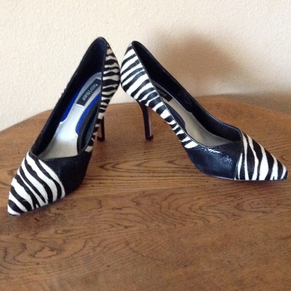 BRAND NEW ZEBRA PUMPS