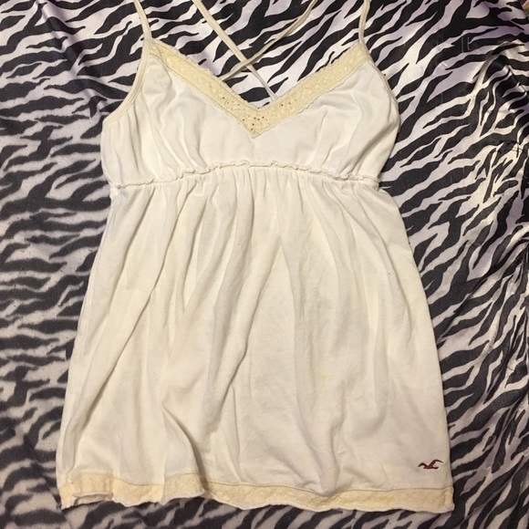 Hollister Tank