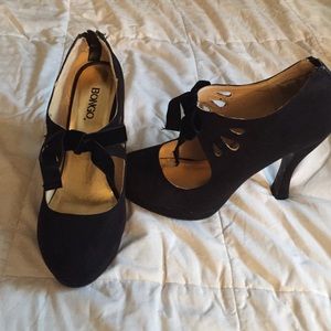 BONGO HEELS WITH BIW IN FRONT