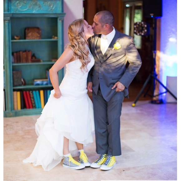 Meet your Posher, Liana - Picture 2 of 3