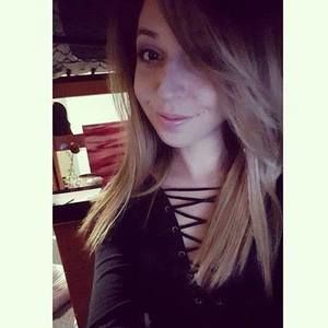 Meet your Posher, Savannah