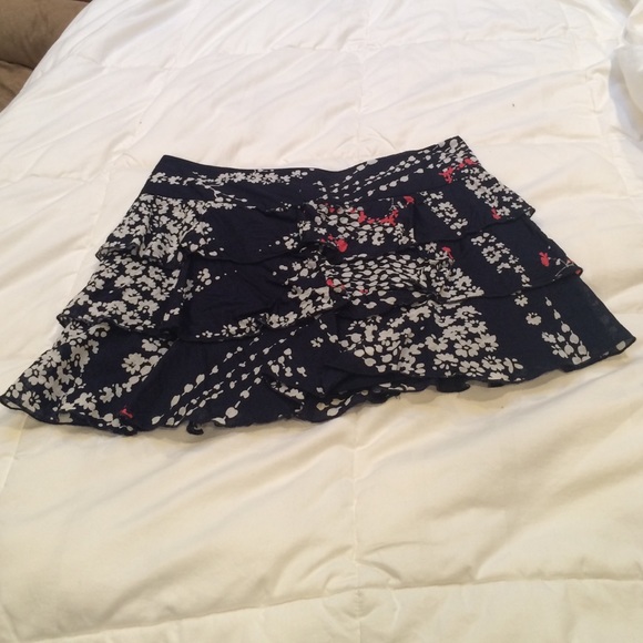 Cute skirt. Express. Size 2