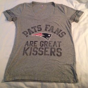 🏉 REDUCED! Pink NFL Patriots Tshirt