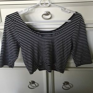 Striped cropped blouse