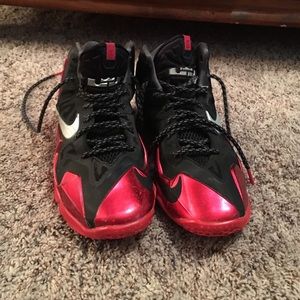 Nike Lebron 11's