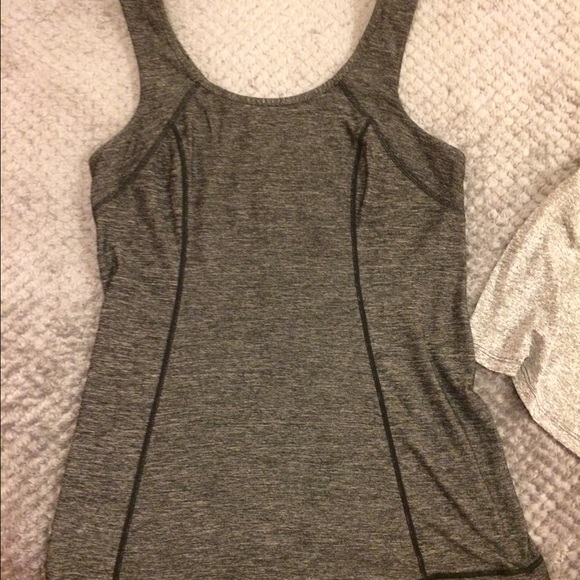 Like new Lululemon tank