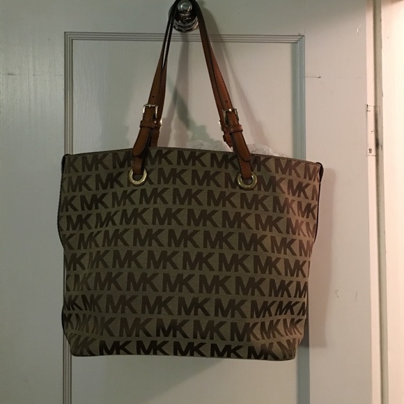 Michael Kors Handbags - Sold