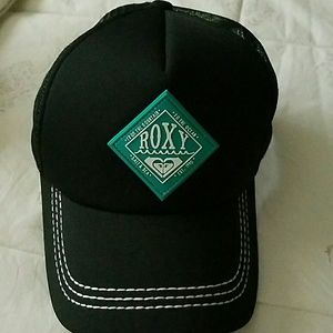 Roxy hat