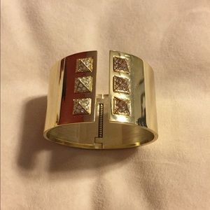 Cuff bracelet