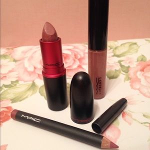 Mac trio lip set