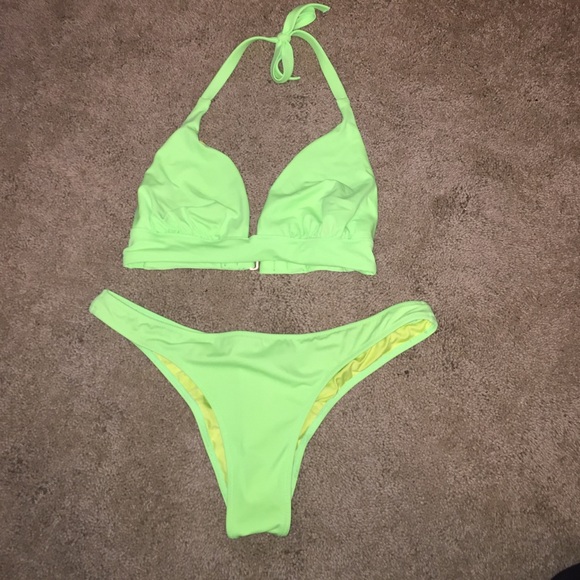 Neon VS bikini