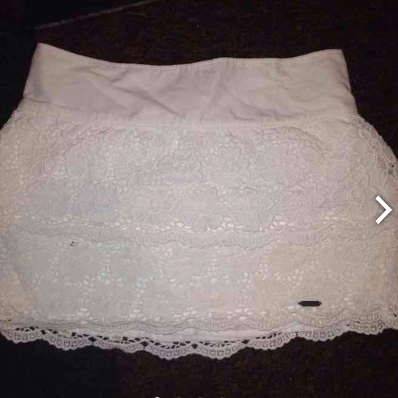 Hollister skirt