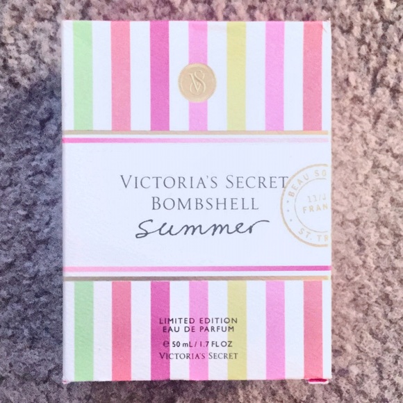 NIB Victoria's Secret Bombshell Summer Parfum