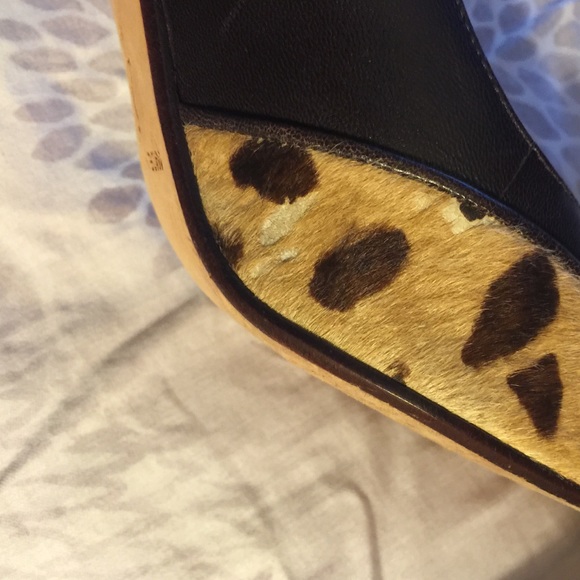 Shoes - Picture 2 of 4