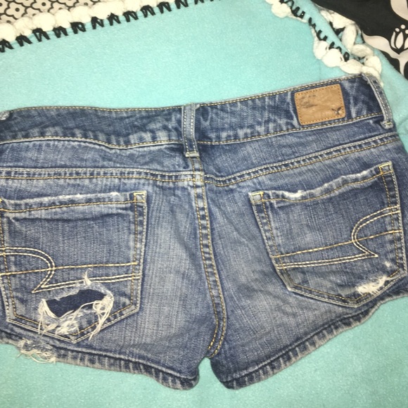 American  eagle short shorts - Picture 2 of 2