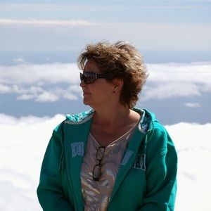 Meet your Posher, Charlotte