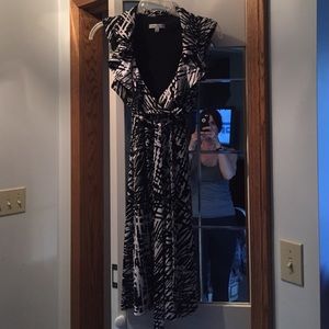 Black and white dress worn to the office-perfect!