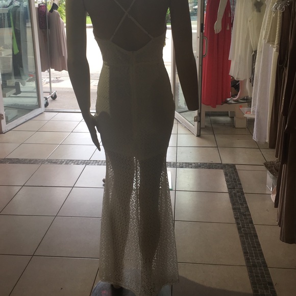 Dress - Picture 2 of 2