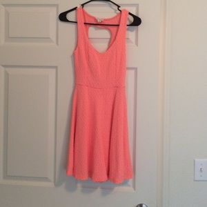 La hearts peach dress