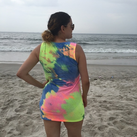 🎉HOST PICK🎉 🚨Final sale🚨Tie dye dress cover up - Picture 2 of 4