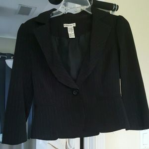 3/4 sleeve Pinstripe blazer