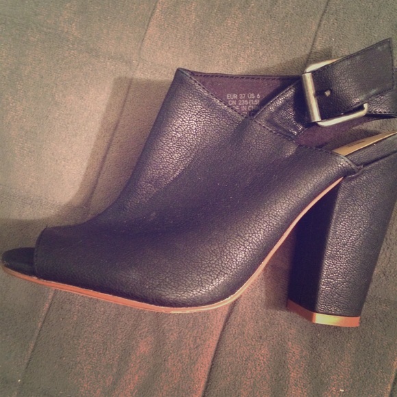 Peep Toe Ankle Booties