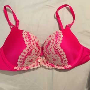 Victoria's Secret Bombshell Bra