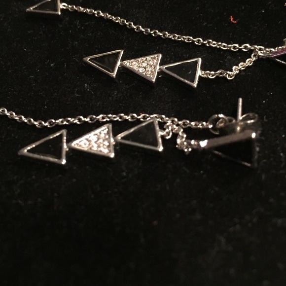 New Boho Earings - Picture 3 of 4