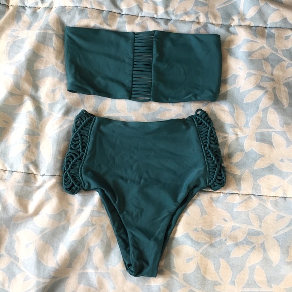 NWOT Mikoh set