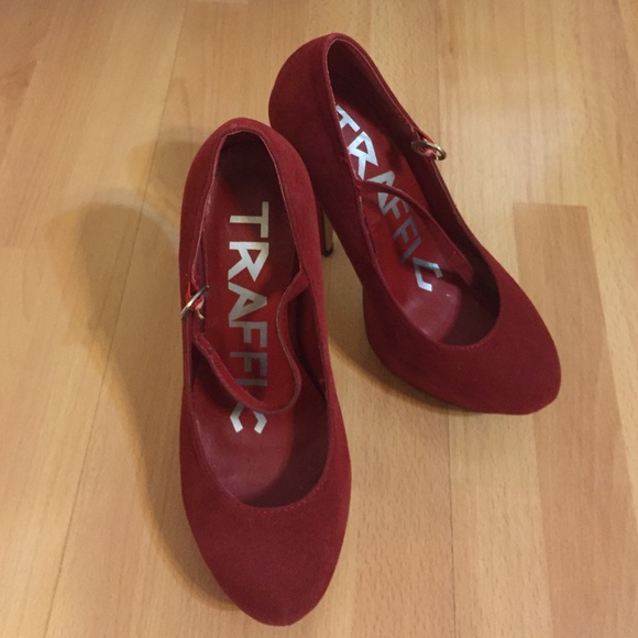 Red Traffic Heels - Picture 2 of 2