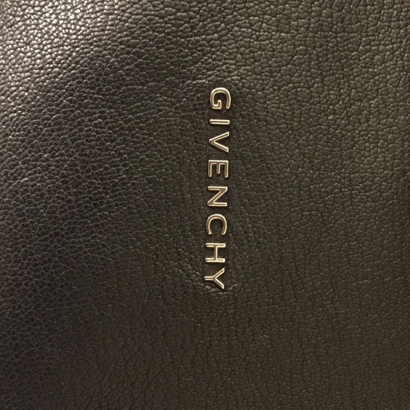 Givenchy Pandora Medium black & Silver hardware - Picture 3 of 4