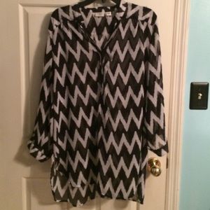 Chevron print top