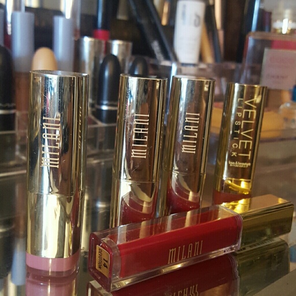 Lip bundle🎉SALE - Picture 2 of 3