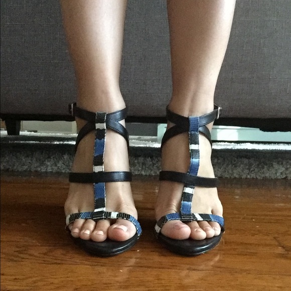 Zara Strappy Sandals (NEW!) - Picture 6 of 6