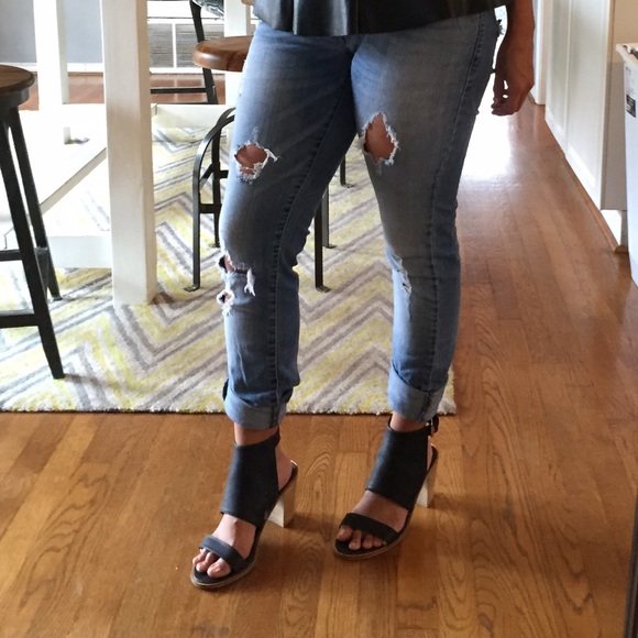 Catherine malandrino yahto slingback sandals