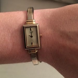 Slim bracelet band citizen watch