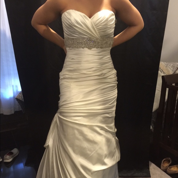 Sottero & Midgley gown. Size 12.