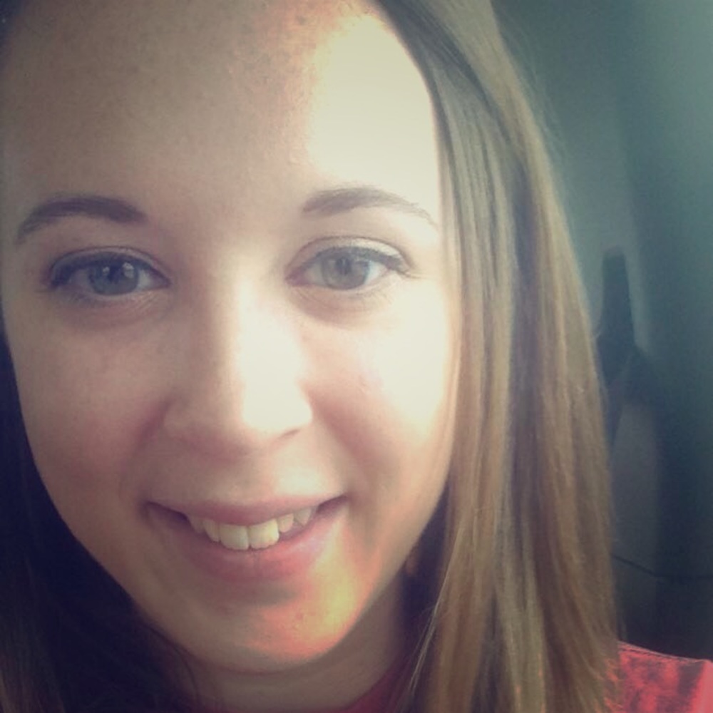 Meet your Posher, Whitney