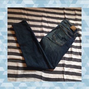 ❗️SOLD❗️-American Eagle Distressed Skinny Jeans