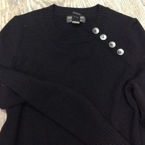 Thin black sweater