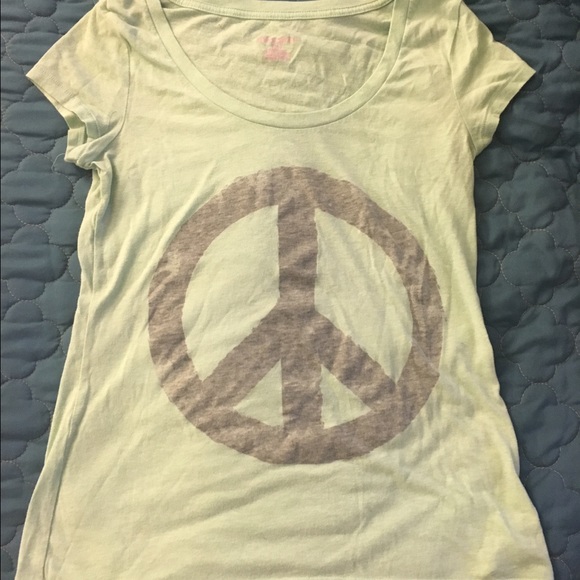 Mint green peace sign sleep shirt