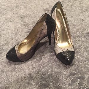 Fun sexy heels! Never worn