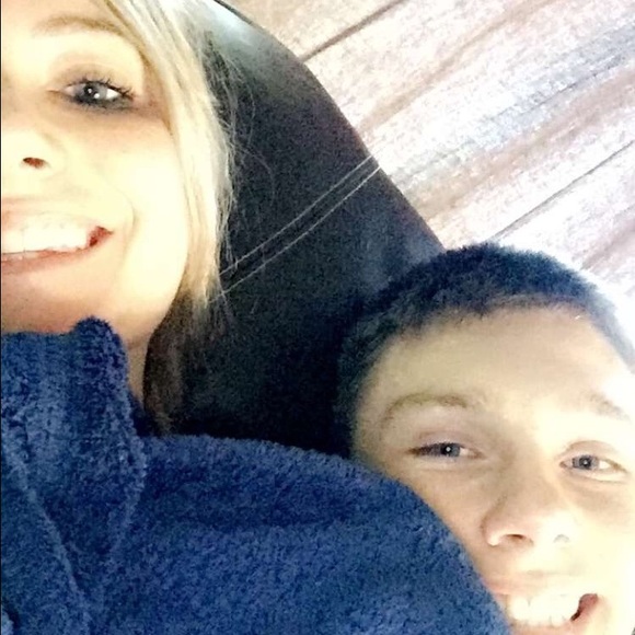 Meet your Posher, Skyelar