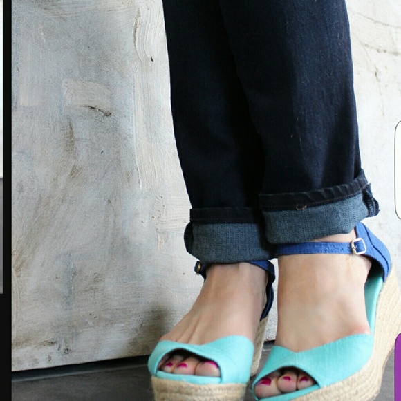 TOMS Open Toe Sandal