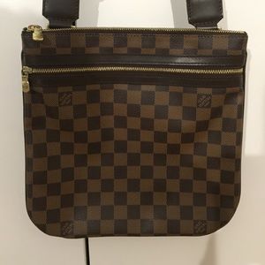 *UNWORN* Louis Vuitton Messenger Bag